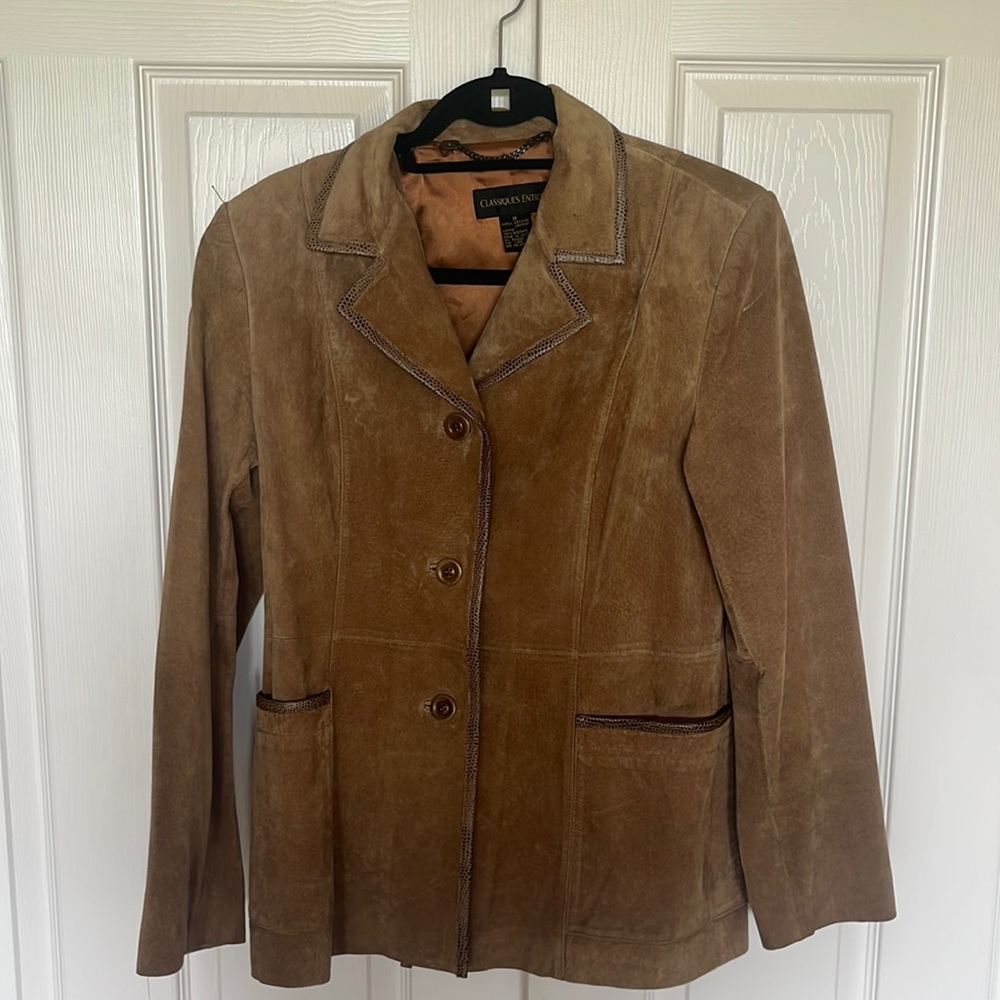 Sensational, suede jacket